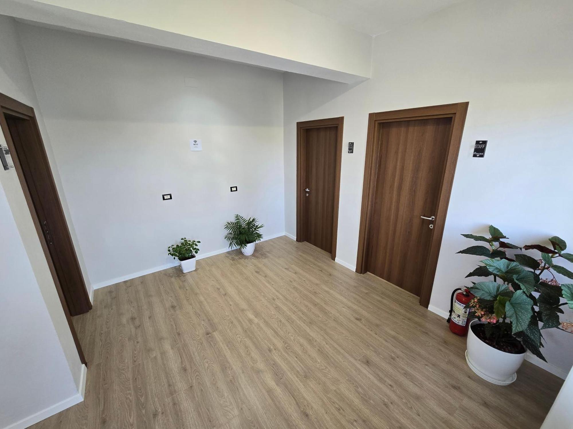 Hotel Aleks Шкодер Экстерьер фото