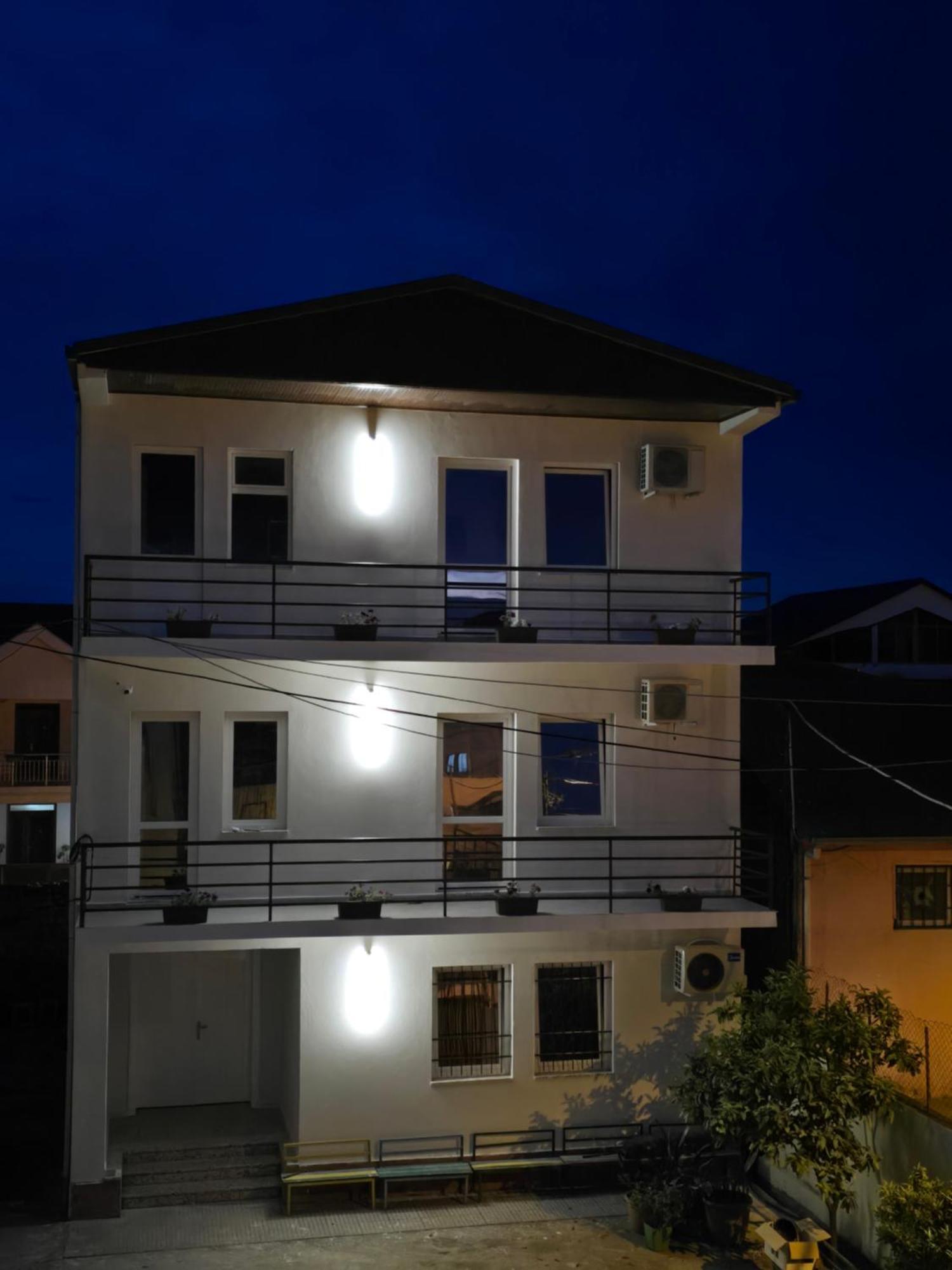 Hotel Aleks Шкодер Экстерьер фото